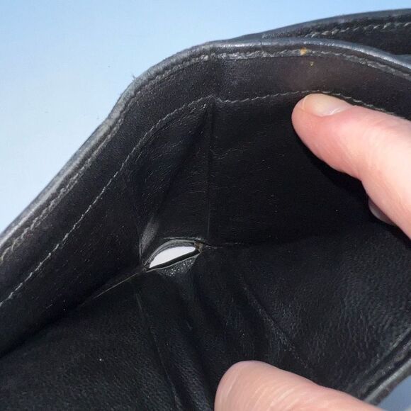 GUCCI W Hook Wallet GG Canvas Canvas x Leather Authentic - Picture 16 of 16